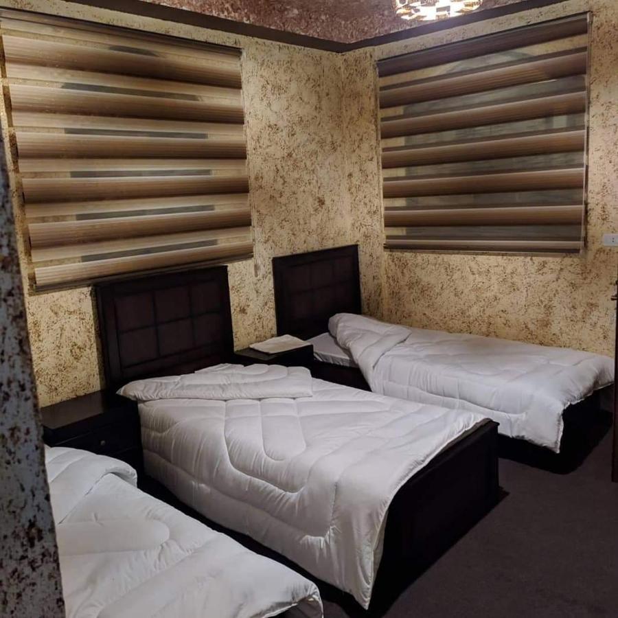 Guest House Attallah Ουάντι Μούσα Εξωτερικό φωτογραφία