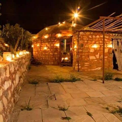 Guest House Attallah Ουάντι Μούσα Εξωτερικό φωτογραφία
